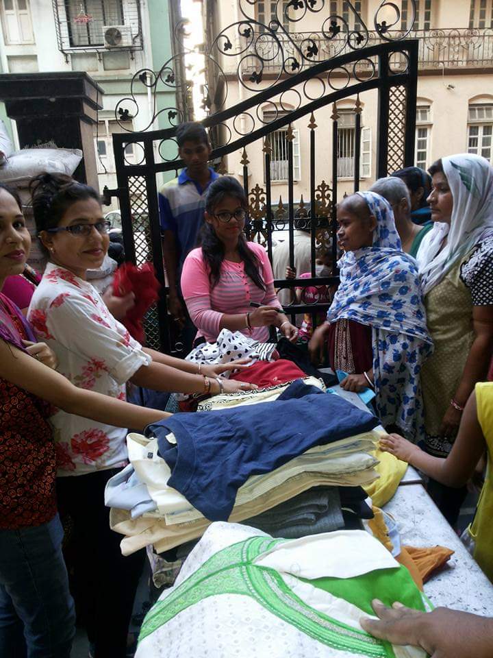 cloth distribution