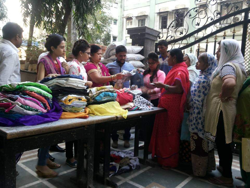 cloth distribution